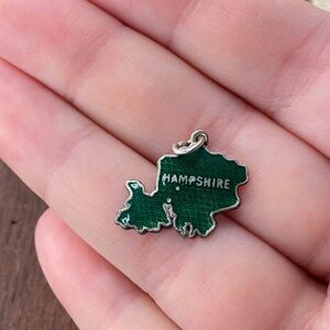 Vintage 925 Sterling Silver Enamel Guilloche "Hampshire" England Pendant Charm